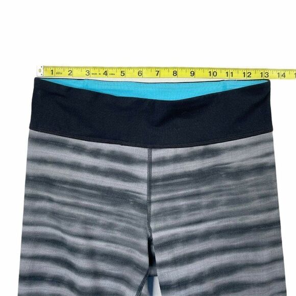 UA All Season Gear Fitted Studio Take A Chance - Picture 8 of 9